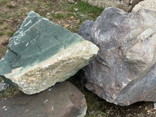 Камни для ландшафтного дизайна зелёные 10-60 килограмм купить в Нытве