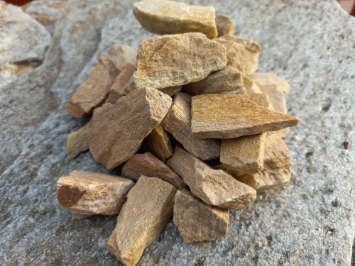 Златолит жёлтый декоративная каменная крошка купить в Нытве