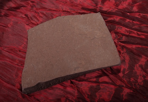 Плитняк лемезит бордовый для цоколя 1,5-2 см купить в Нытве