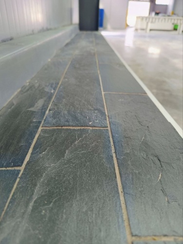 Плитка чёрная из натурального камня фасадная 30 см * 5 см, толщина 7 мм -30 мм купить в Нытве